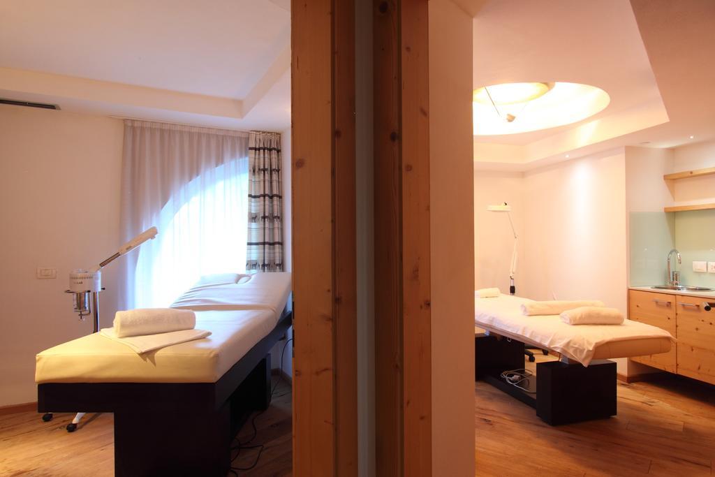 Fanes & Hotel 4*